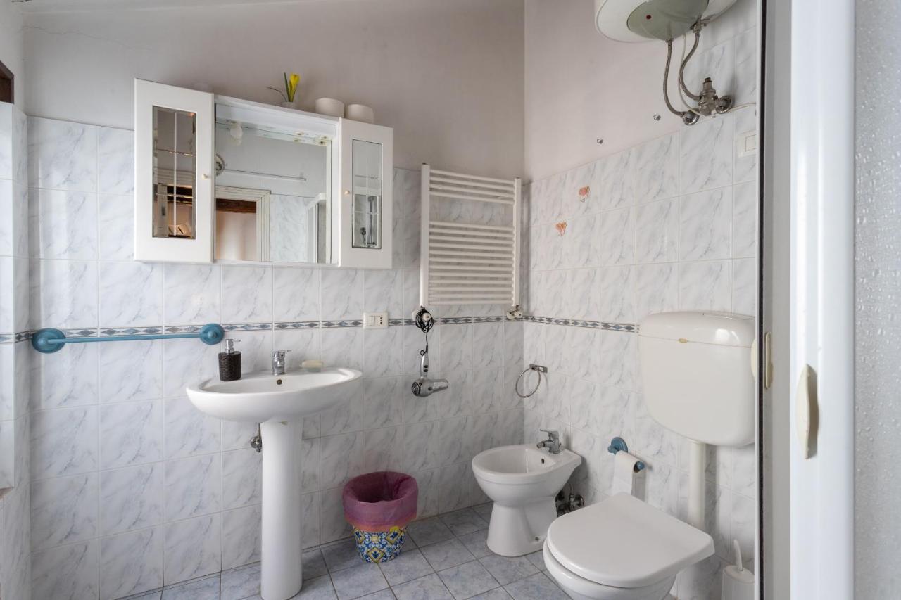 Zefiro Rooms Катания Экстерьер фото